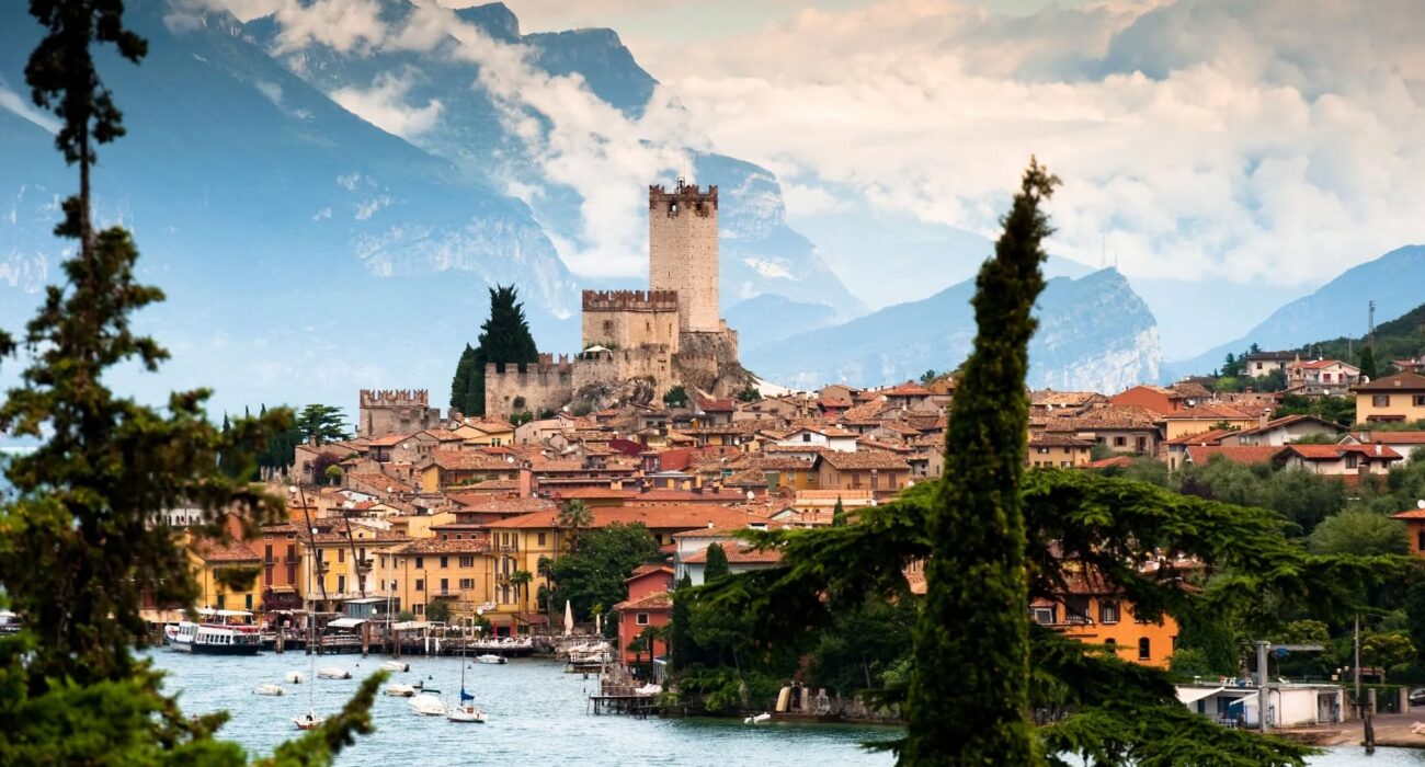 Late Summer Break to STUNNING Lake Garda Italy - Image 4