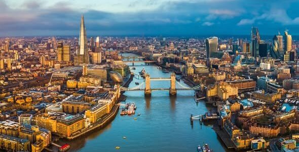 Late May Bank Hols Short Break to London