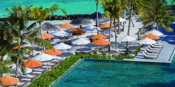 Ultra Luxury Maldives Winter NInja Getaway