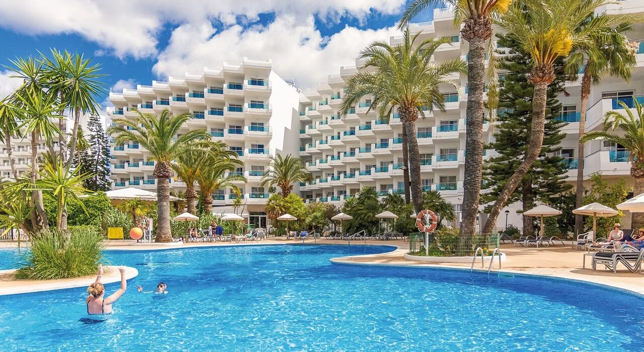 LAST MIN 4* Majorca Sunshine Break - Image 1