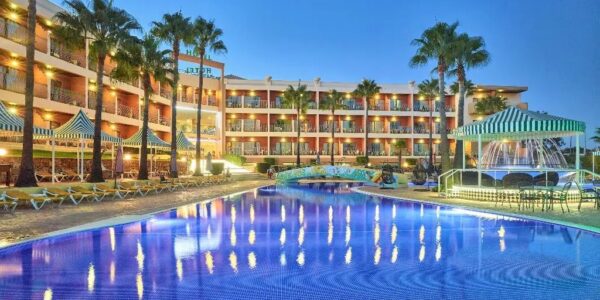 Early May 4* Portugal Sunshine Short Break