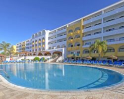 PORTUGAL LONG STAY WINTER SUN BARGAIN