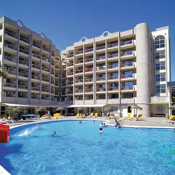 Salou Spain 2027 EARLY BOOKER Summer Hols - Image 1