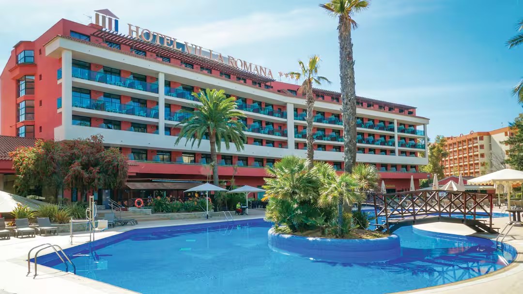 Early Summer Salou Spain 4* NInja Special - Image 1