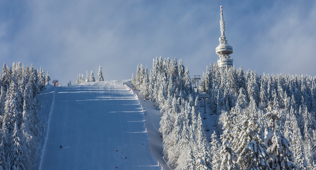 PAMPOROVO BULGARIA SKI MINI BREAK - Image 1