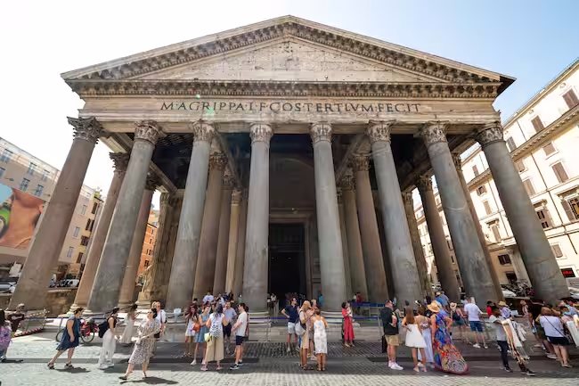 ROME LATE AUTUMN NINJA CITY BREAK - Image 2