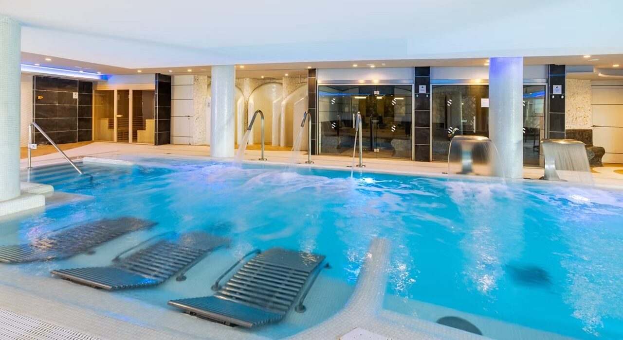 4* Last Minute Tenerife NInja Fave - Image 3