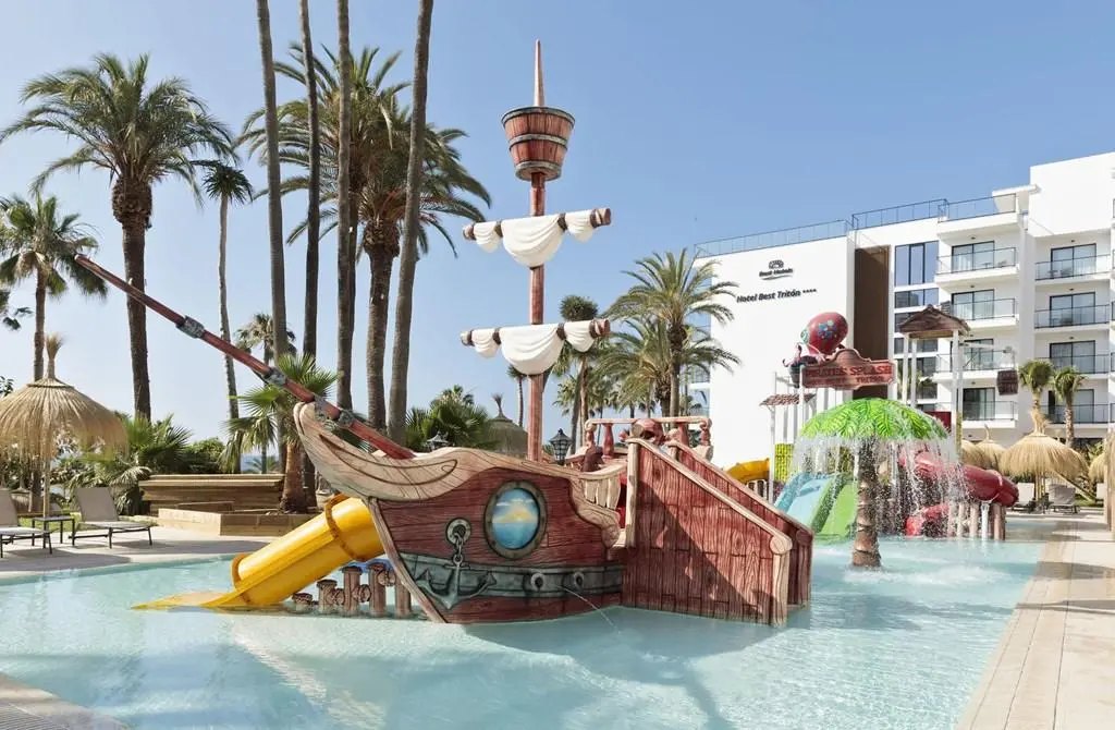 TOP FAMILY SUMMER SELLER TO COSTA DEL SOL - Image 3