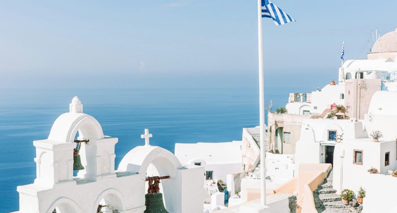 SANTORINI GREECE SEPTEMBER NINJA BREAK - Image 2