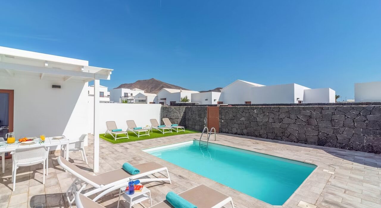 Lanzarote Family of 5 Private Villa NInja Special - Image 5