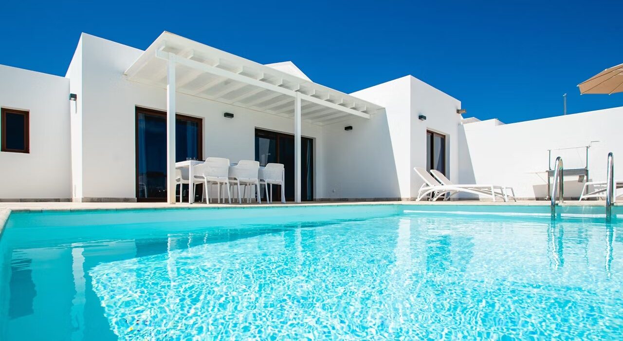 Lanzarote Family of 5 Private Villa NInja Special - Image 1