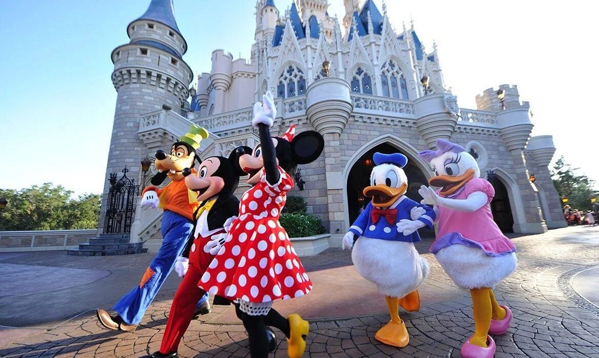 ORLANDO STAY & DISNEY CRUISE FAMILY SPECIAL - Image 2