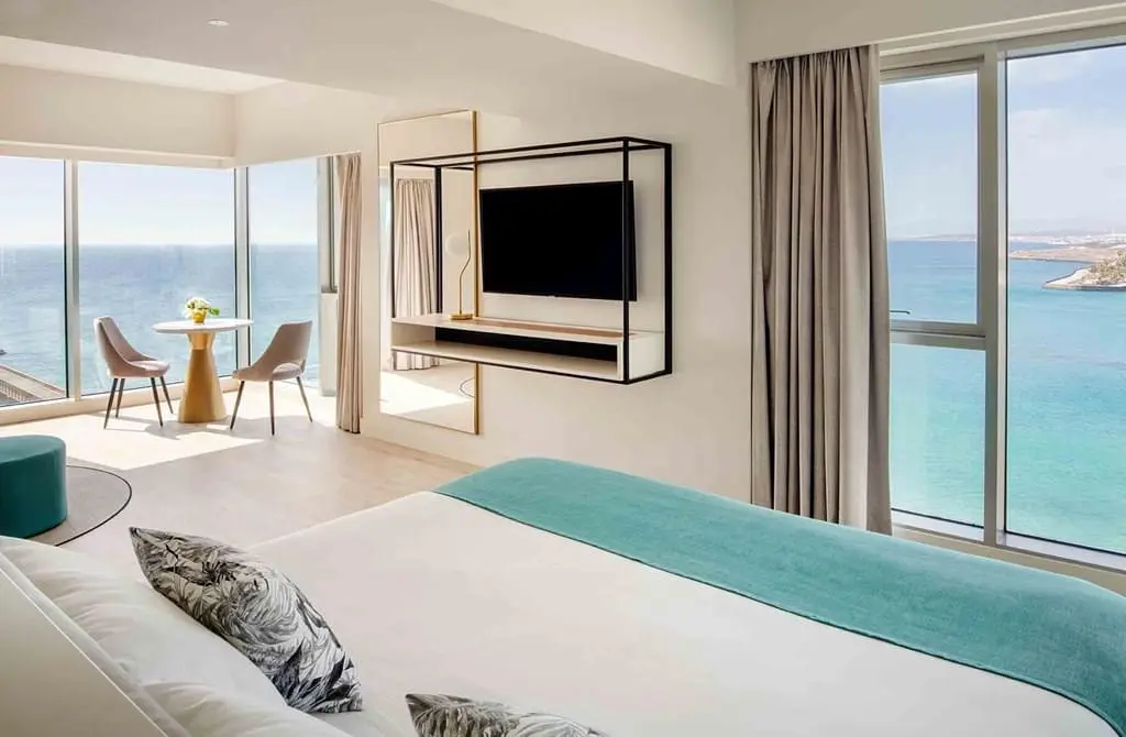 LANZAROTE WINTER-SUN 5* LUXURY GETAWAY - Image 4