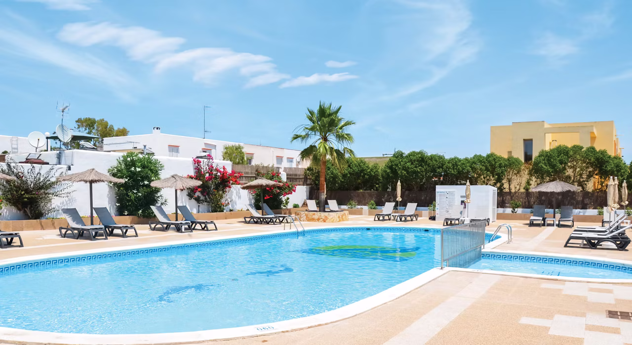 LAST MIN IBIZA SHORT BREAK - Image 1