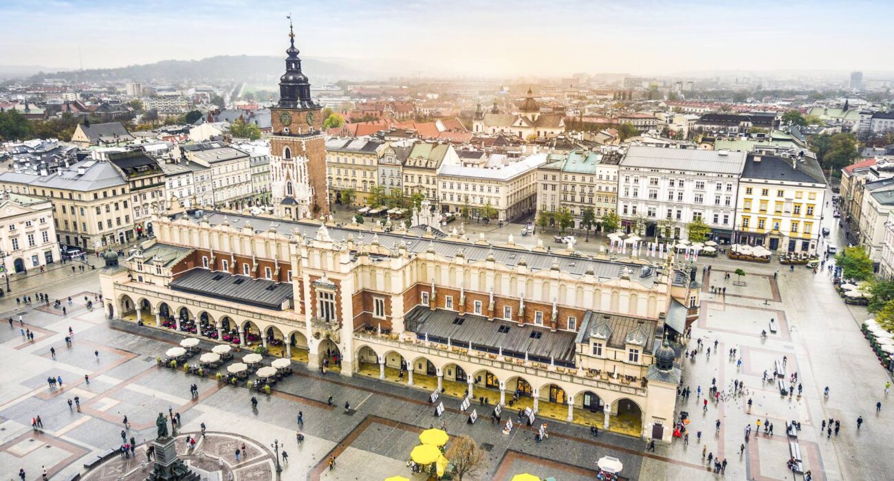 KRAKOW POLAND 2027 EARLY BOOKER - Image 3