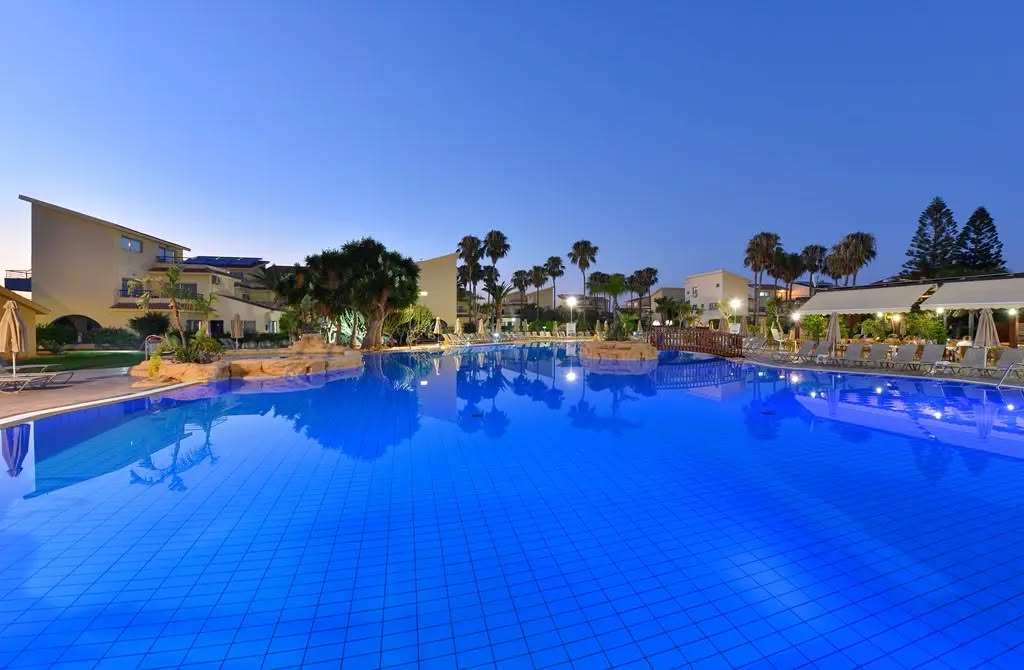 Ayia Napa Cyprus PEAK JULY Family BARGAIN - Image 2