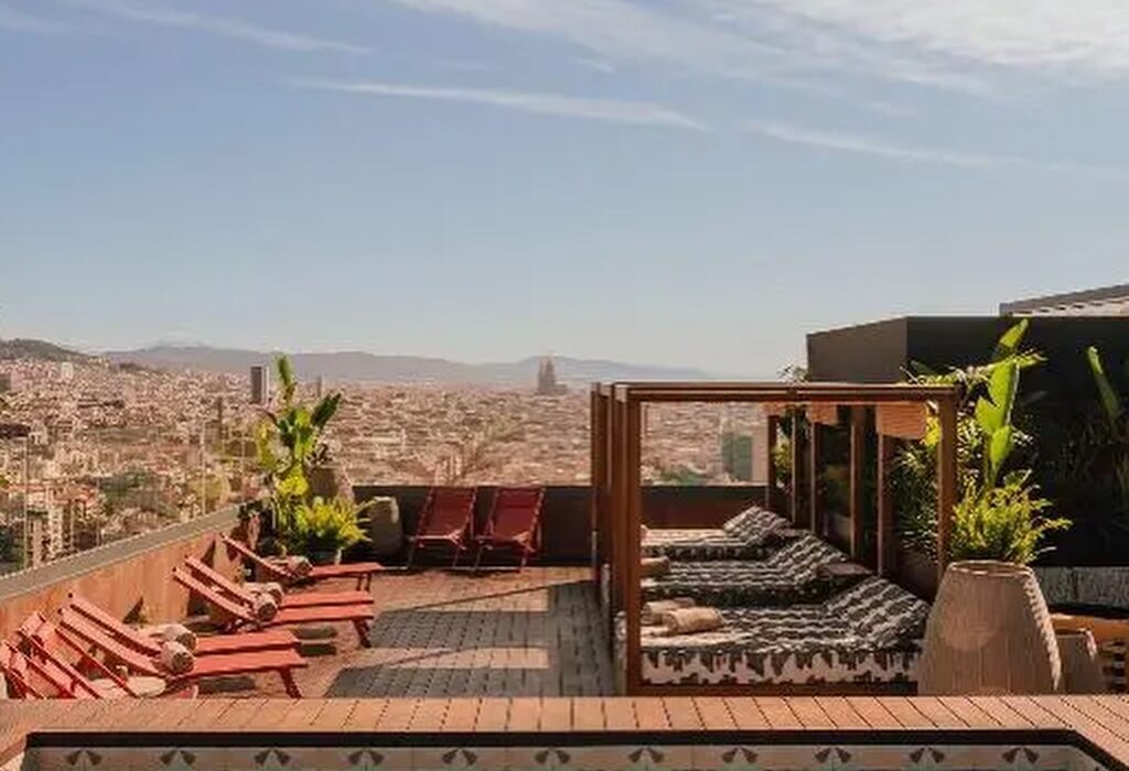 Boujee 5* Rooftop Views in Barcelona Spain - Image 1