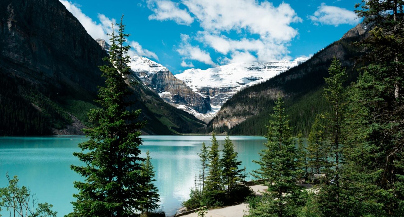 Canadian Rockies Autumn BUCKET LIST Break - Image 1