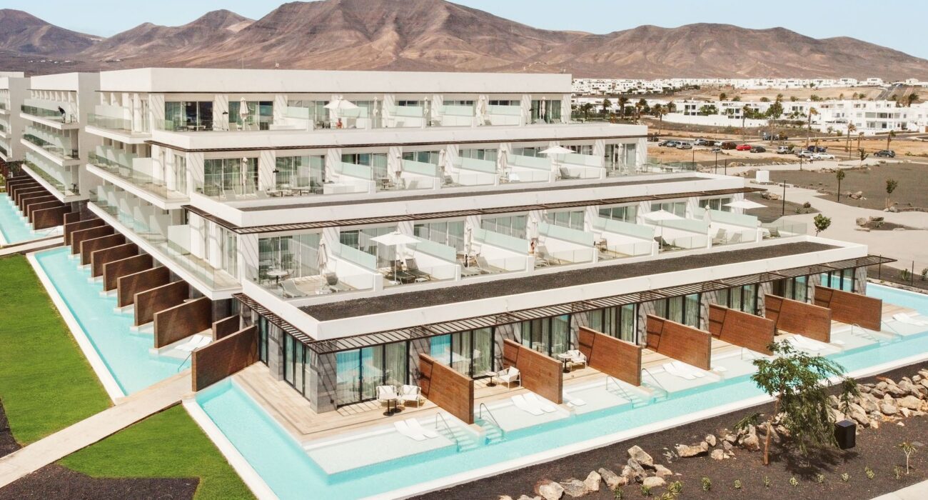 LANZAROTE SWIM UP ADULT ONLY SPECIAL - Image 2