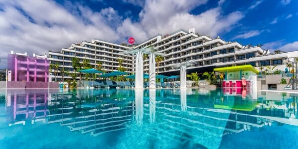 Summer Specials in Popular 4* Bitacora Tenerife