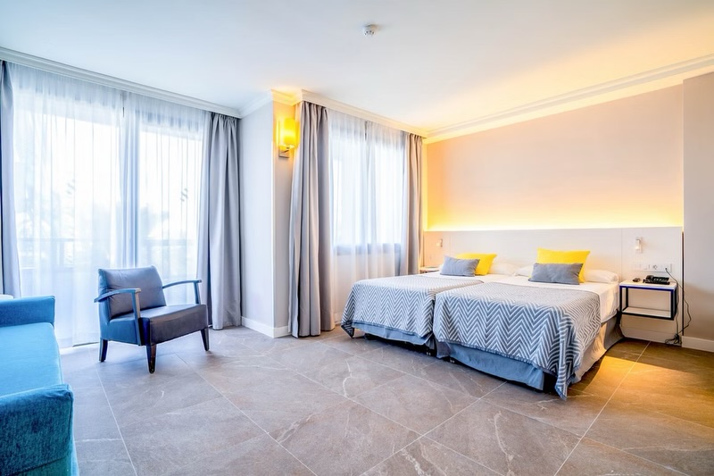 Summer Specials in Popular 4* Bitacora Tenerife - Image 3