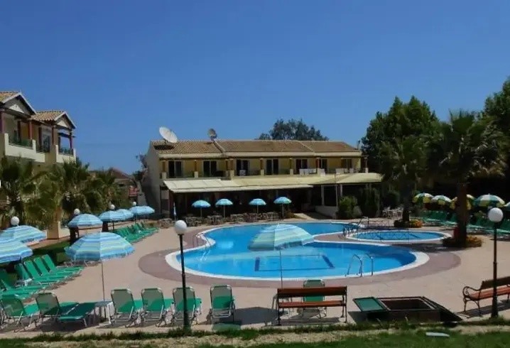 Corfu Greece Late May Sunshine BARGAIN - Image 3