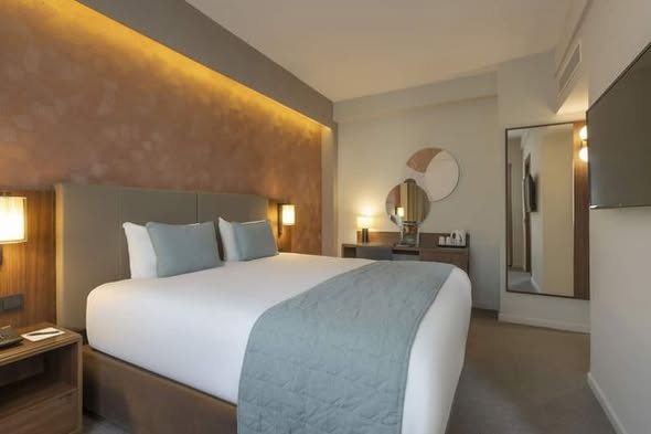 Peak Summer Dublin TWO NIGHT Staycation - Image 2