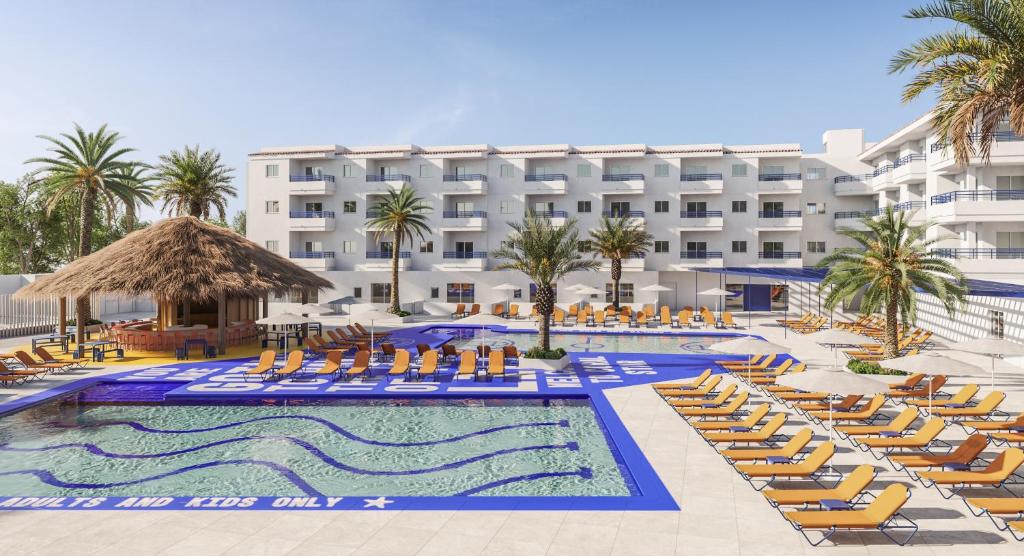 Summer Family Mini Breaks to Ibiza Sunshine - Image 1
