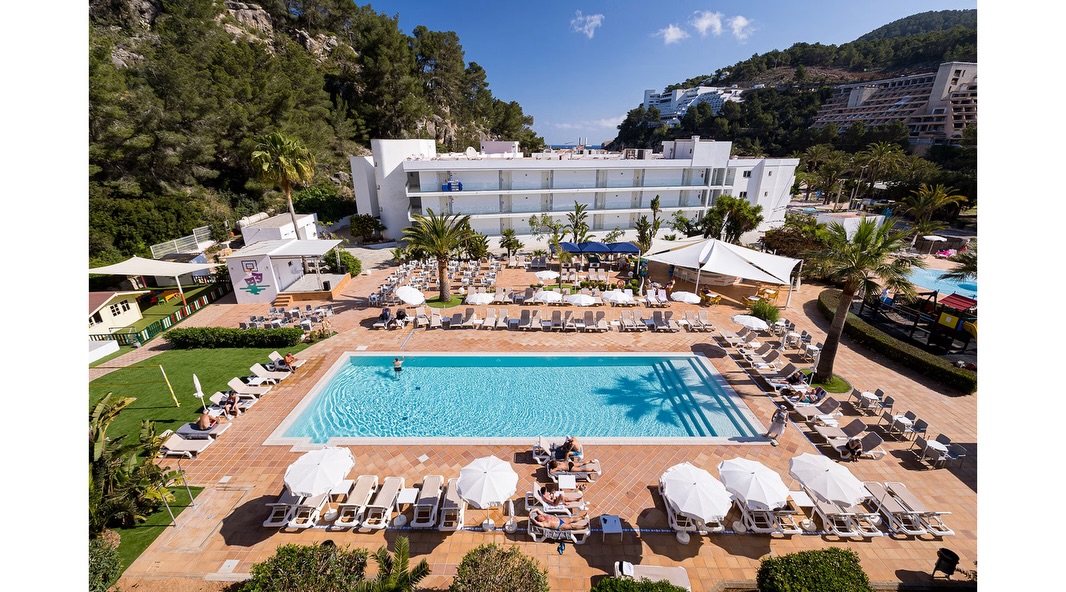 Ibiza PEAK Summer Family of 5 NInja Special - Image 1