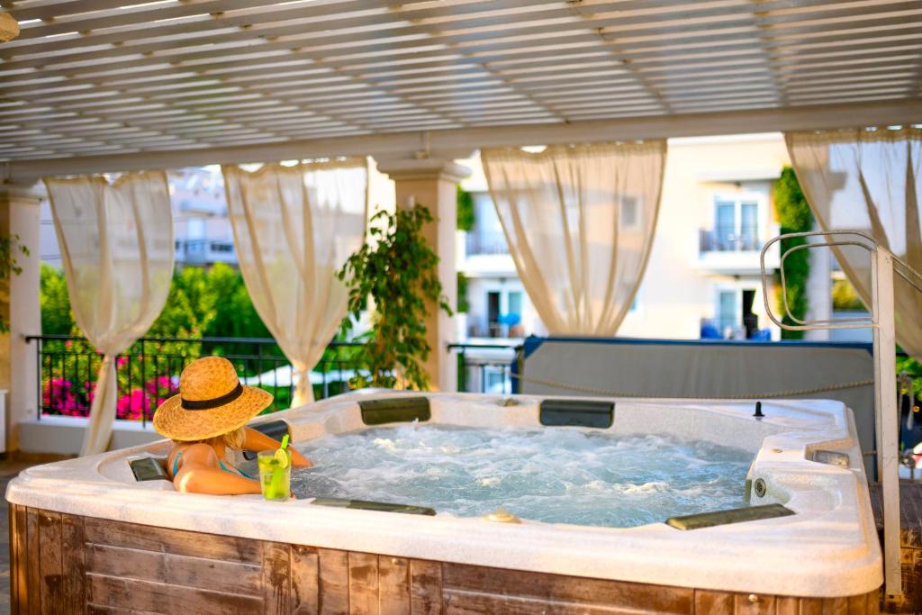 Mid October 5* Kos Greece Mini Break Offer - Image 2