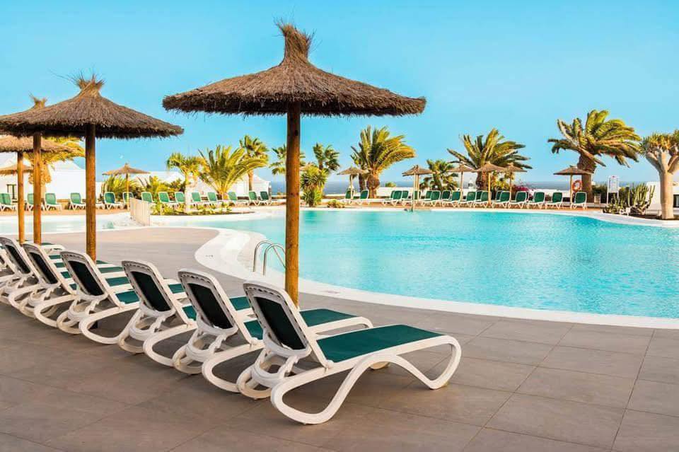 Mid May LAST MIN Lanzarote Mini Break Offer - Image 1