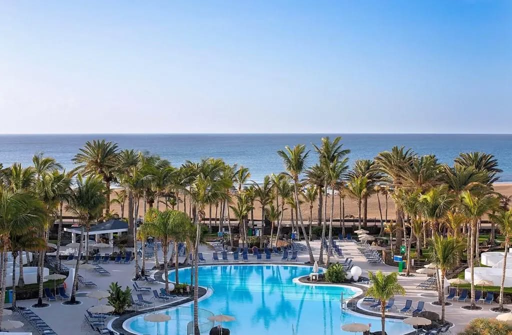Lanzarote Sunshine Week Winter Escape - Image 1