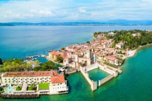 LAST MIN Break to STUNNING Lake Garda Italy