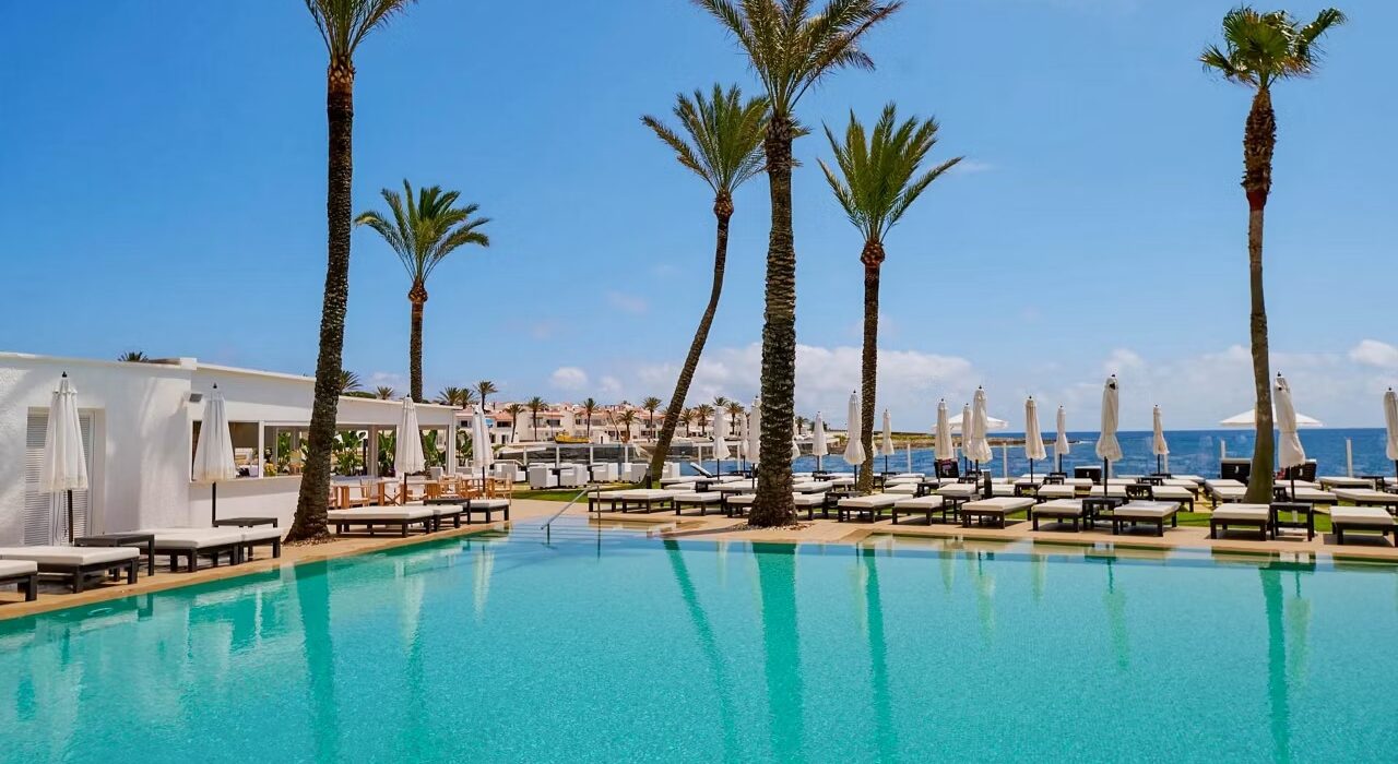 Mid June Menorca 4* LAST MIN Break Offer - Image 1