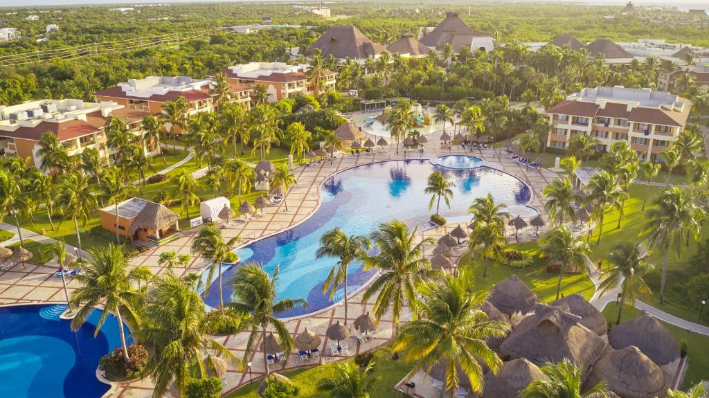 Halloween Family Break to Riviera Maya Mexico - Image 1