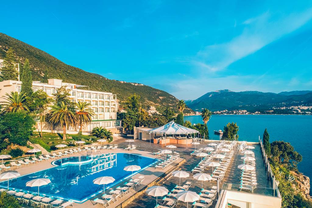 Early Booker Spring 27 Montenegro Special - Image 1