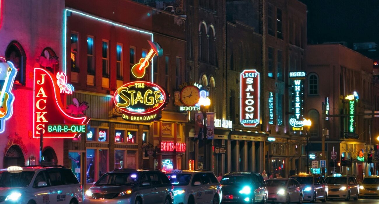 Nashville – DIRECT Flights and Southern Hospitality - Image 1