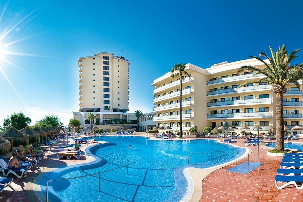 BEAT WINTER BLUES WITH A MONTH IN THE COSTA DEL SOL - Image 1
