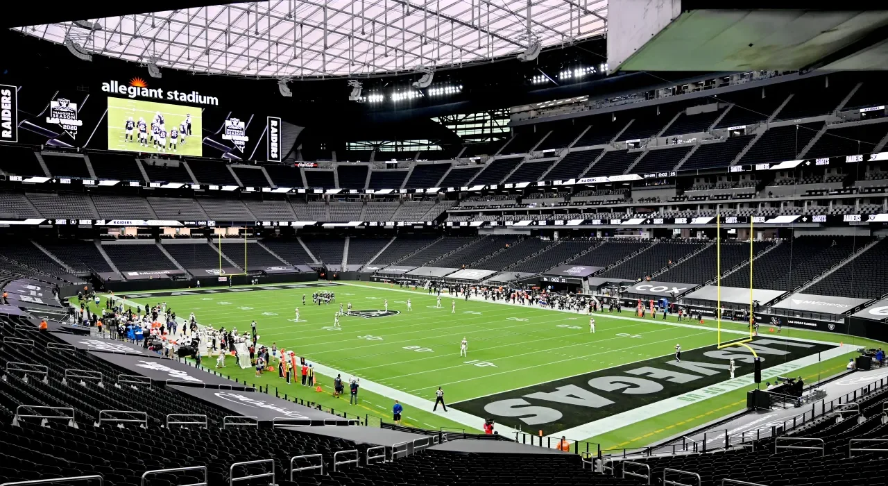 Las Vegas USA NFL Short Break NInja Offer - Image 1