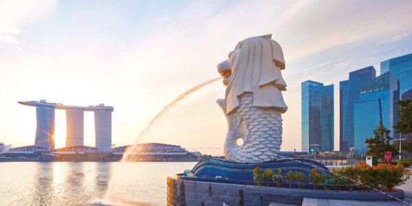 City and Beach Combo: Singapore and Bali