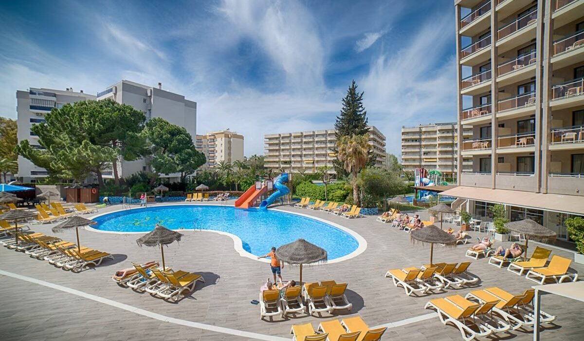 Mid June Family Summer Special to Salou Spain - Image 2