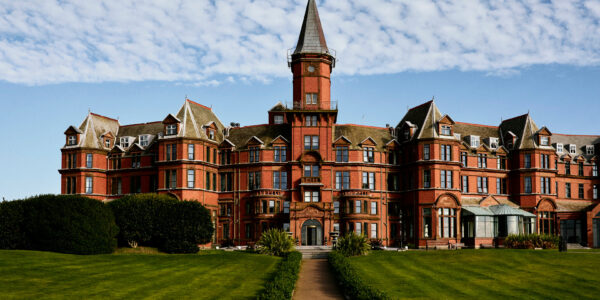 Late Year Sunday Nights at Slieve Donard Resort