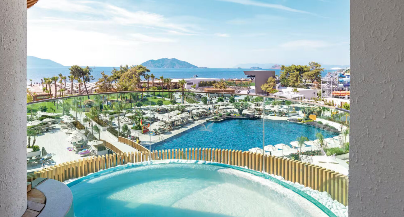 5* TURKEY PLUNGE POOL LUXURY NINJA BREAK - Image 1