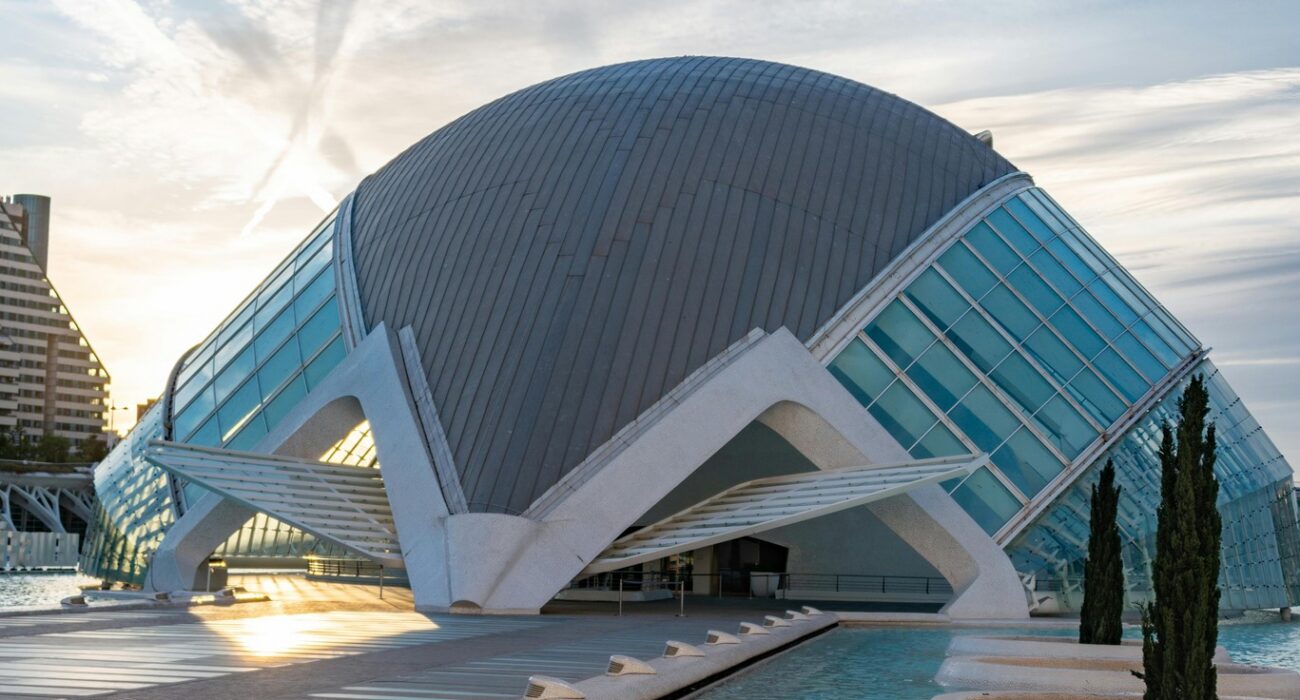 Valencia and Barcelona Spanish Twin Centre - Image 2