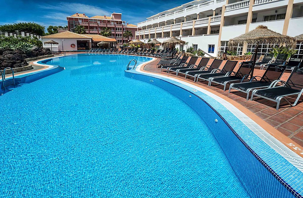 PLAN AHEAD ….. TENERIFE WINTER BARGAIN - Image 4