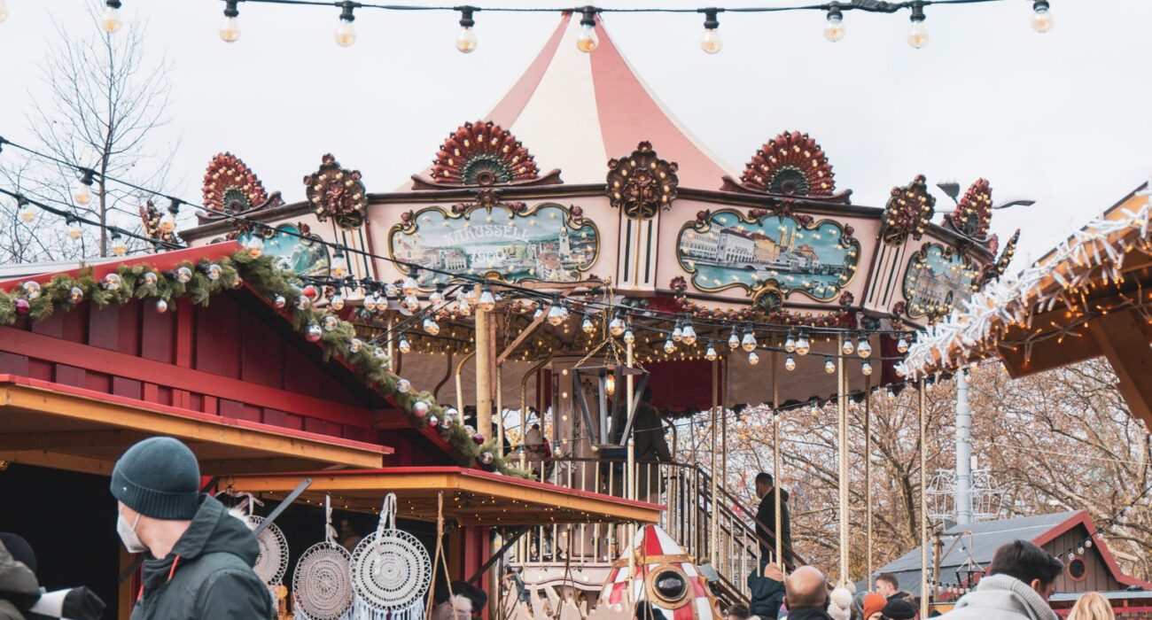 Zurich Switzerland Christmas Markets Break - Image 2