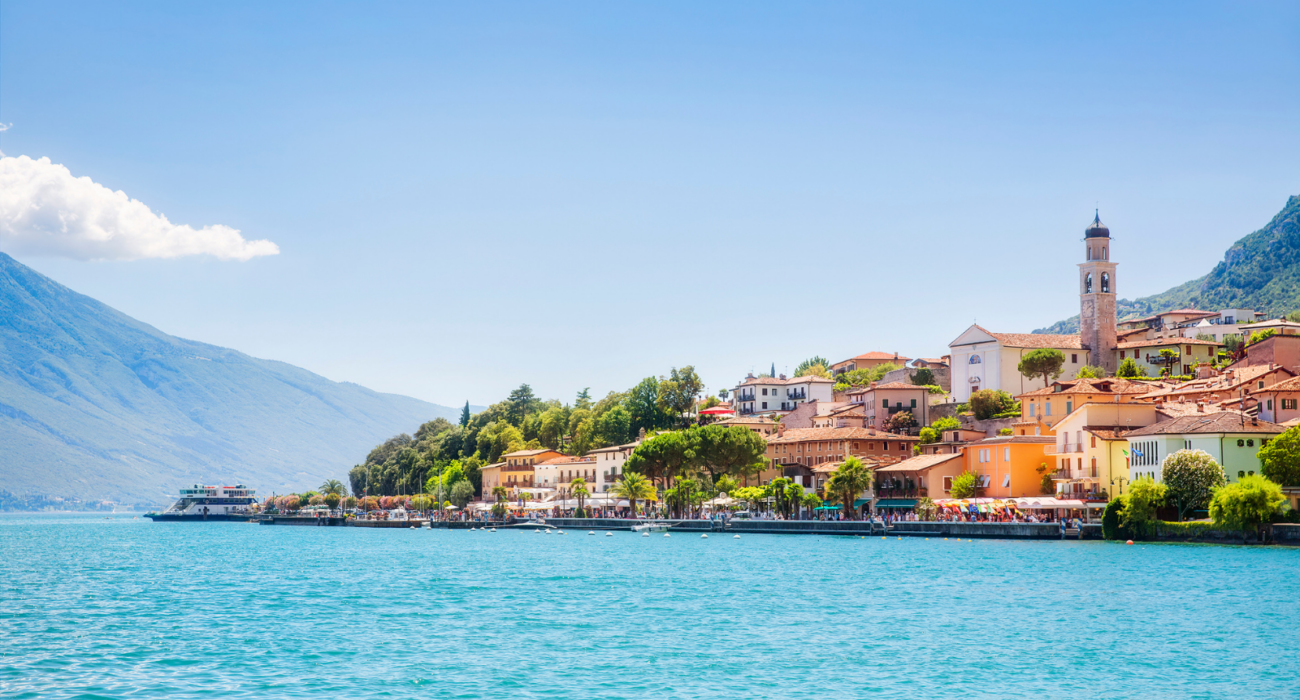 LAKE GARDA, MALCESINE AUTUMN BREAKS - Image 1