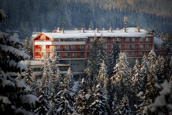 NEW YEAR ON THE SLOPES IN PAMPOROVO, BULGARIA - Image 5