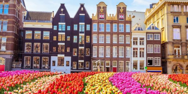 SPRINGTIME IN HOLLAND RIVER CRUISE