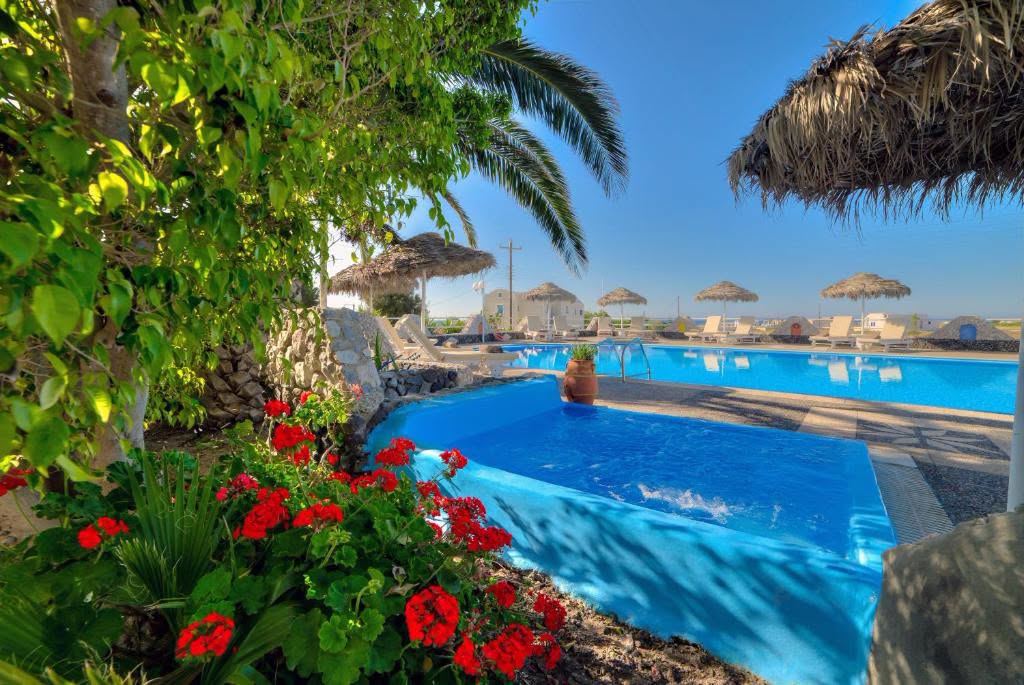 SANTORINI GREECE PERFECT COUPLES BREAK - Image 7